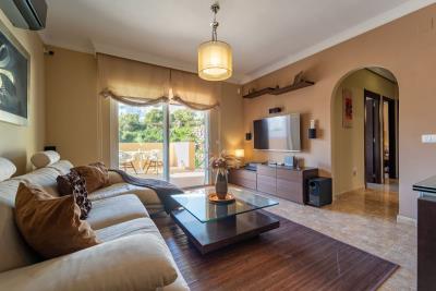 6-241328e1bcc9c0d8ce1222beb6c967a8