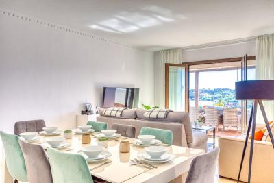 8-e64a9055bba3e77ac8aca3b893cdf826