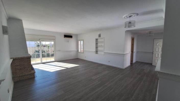 Image No.10-3 Bed Bungalow for sale