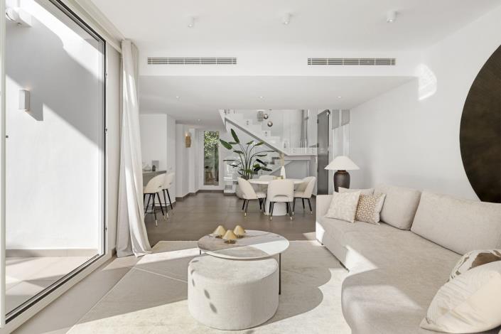 Image No.7-3 Bed Villa for sale