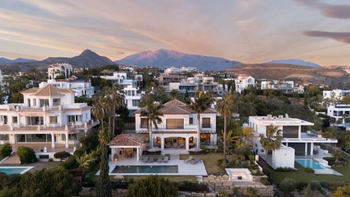 Image No.53-4 Bed Villa for sale