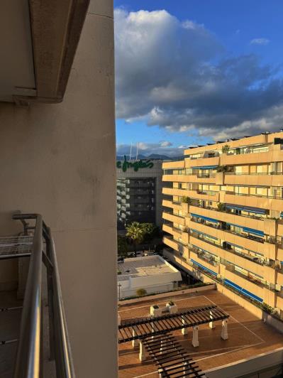 Image No.37-1 Bed Apartment for sale