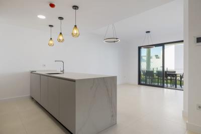 8-e64a9055bba3e77ac8aca3b893cdf826