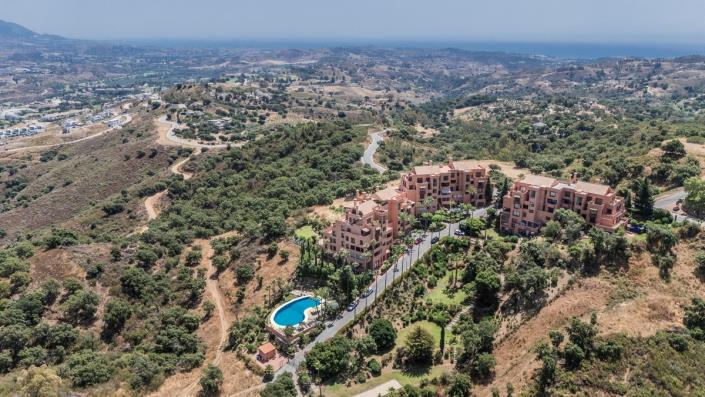 Image No.12-3 Bed Apartment for sale