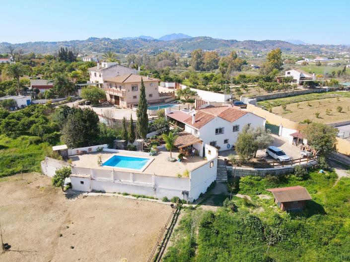 Image No.3-Villa de 3 chambres à vendre à Alhaurín el Grande