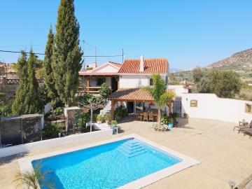 6-241328e1bcc9c0d8ce1222beb6c967a8