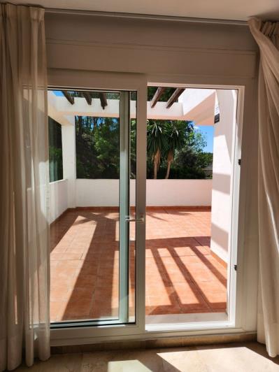 Image No.22-2 Bed Apartment for sale