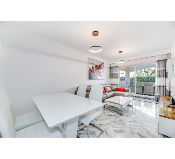 Image No.3-Appartement de 2 chambres à vendre à Nueva Andalucia