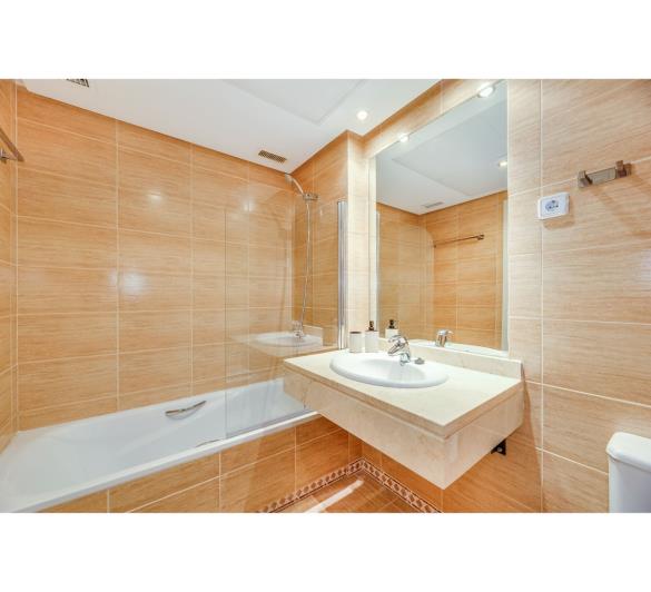 Image No.10-Appartement de 2 chambres à vendre à Nueva Andalucia