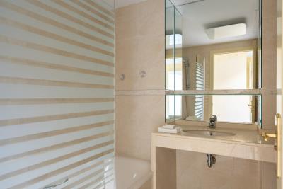 14-d70dc3102c00d7be0e872dfe1c1f86d7