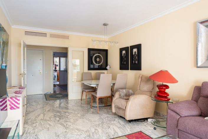 Image No.17-2 Bed Apartment for sale