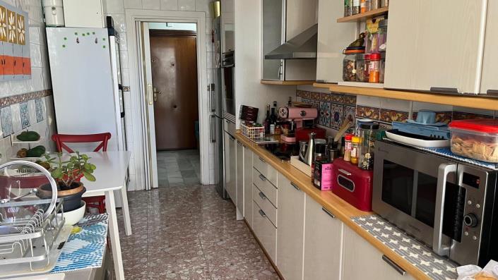 Image No.20-3 Bed Apartment for sale