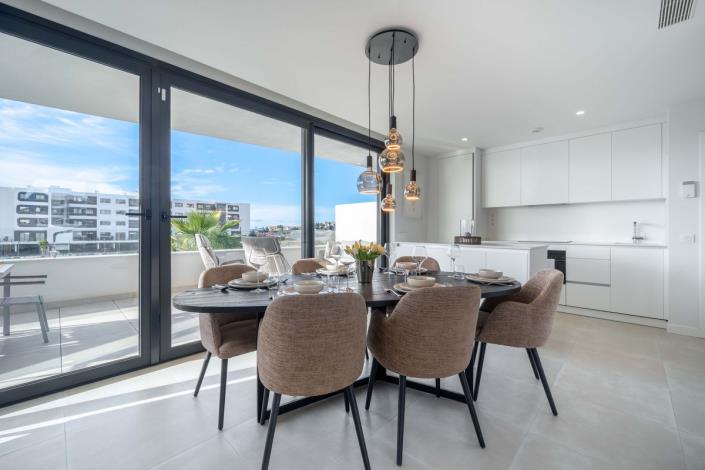 Image No.9-2 Bed Apartment for sale