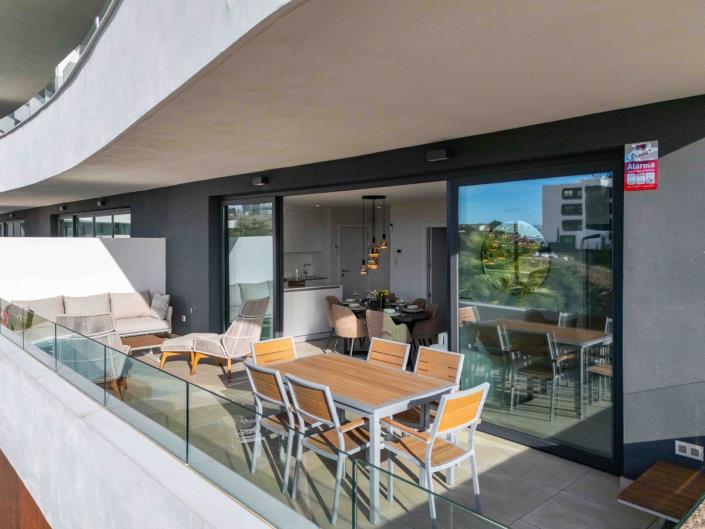 Image No.21-2 Bed Apartment for sale