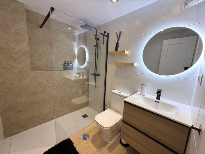 Image No.35-3 Bed Penthouse for sale