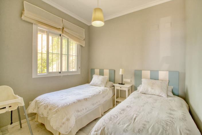 Image No.17-3 Bed Apartment for sale