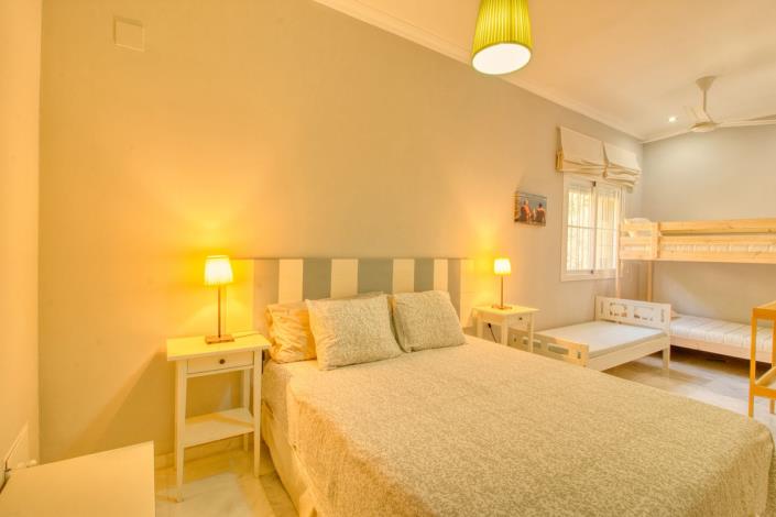 Image No.27-3 Bed Apartment for sale