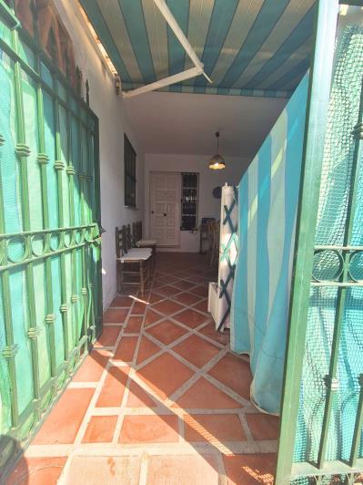 Image No.3-5 Bed Townhouse for sale