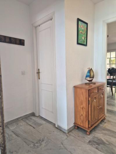 Image No.7-5 Bed Townhouse for sale