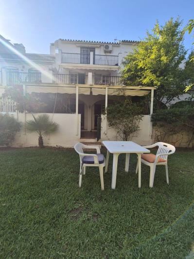 Image No.14-5 Bed Townhouse for sale