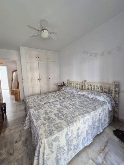 Image No.22-5 Bed Townhouse for sale