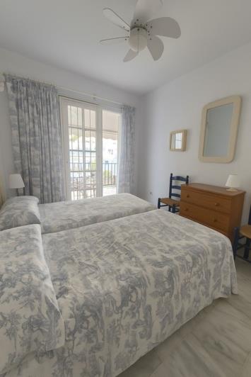 Image No.23-5 Bed Townhouse for sale