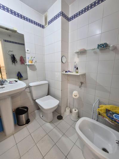 Image No.28-5 Bed Townhouse for sale