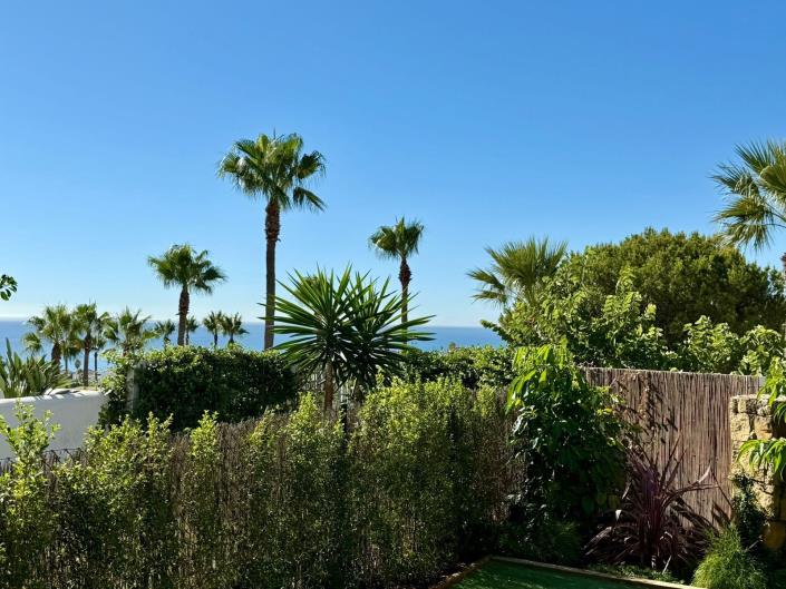 Image No.3-3 Bed Apartment for sale