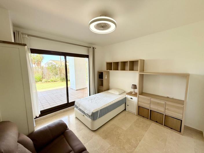 Image No.10-3 Bed Apartment for sale