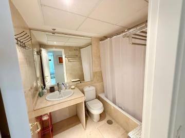 12-9d2414e6554ff283a7dbb3894364f2bd