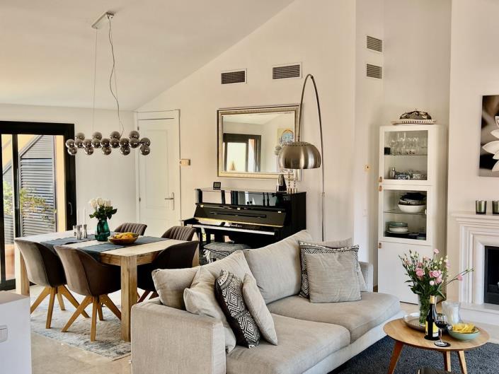 Image No.15-3 Bed Penthouse for sale