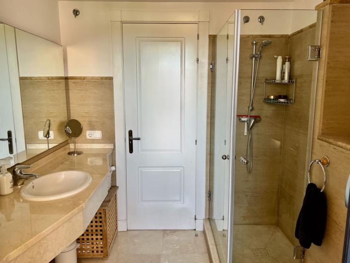 Image No.19-3 Bed Penthouse for sale