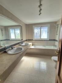 15-11d12f2f454f2f5e9b981fdd8b901d51