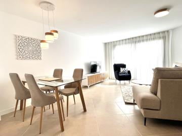 2-5bd7b9d04b45e33852eaf0ec6670150d