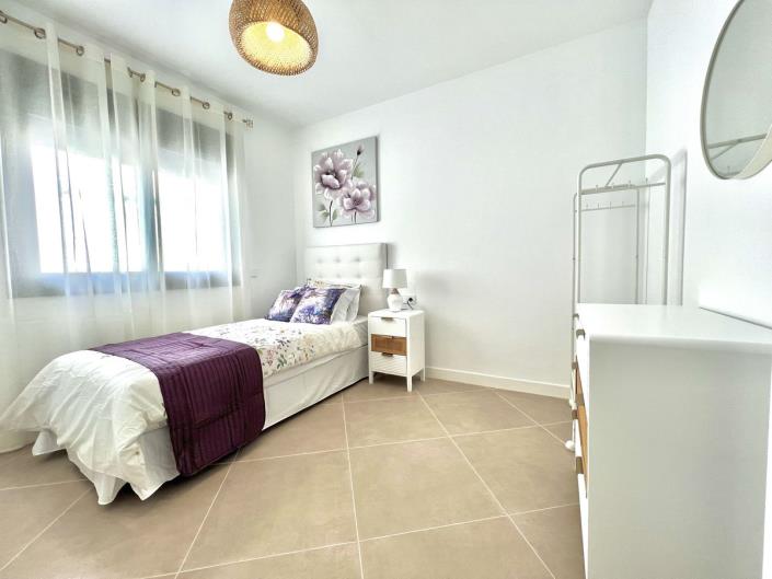 Image No.10-3 Bed Townhouse for sale