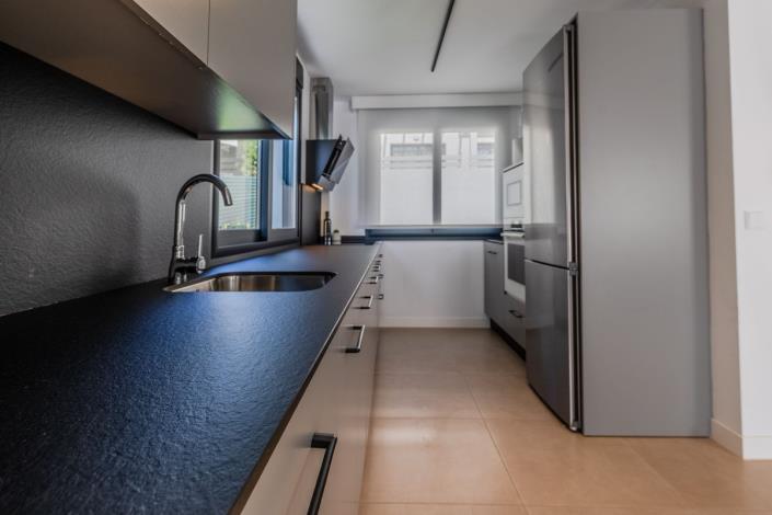 Image No.6-3 Bed Townhouse for sale