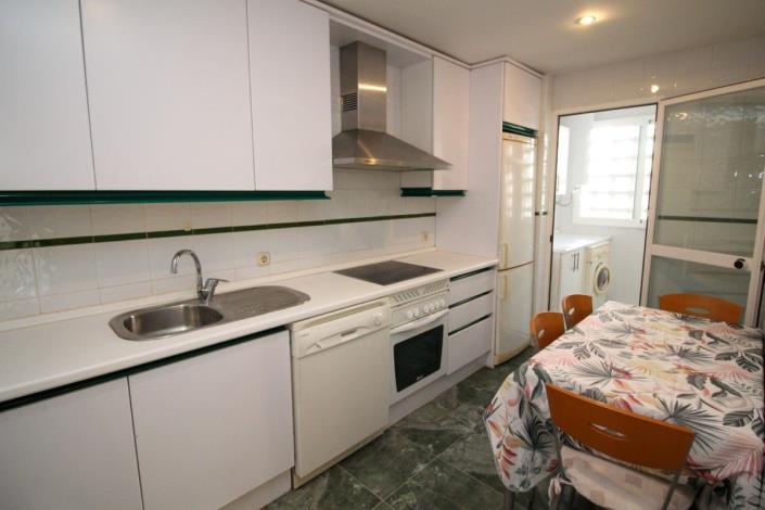 Image No.9-2 Bed Apartment for sale