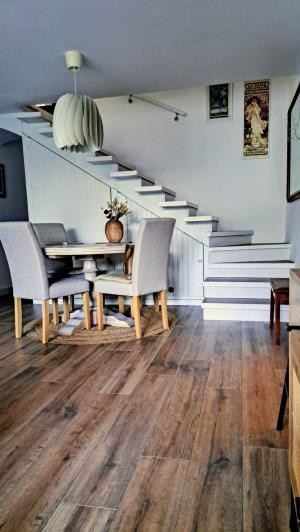 Image No.6-3 Bed Townhouse for sale