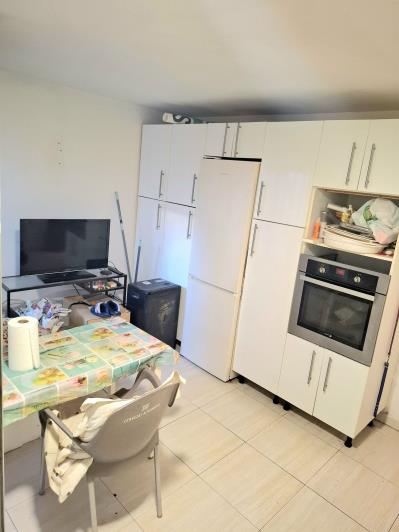 Image No.15-3 Bed Townhouse for sale