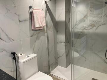 13-5fd73dea700db77384c091ca9818b1a9