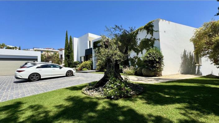 Image No.17-6 Bed House/Villa for sale