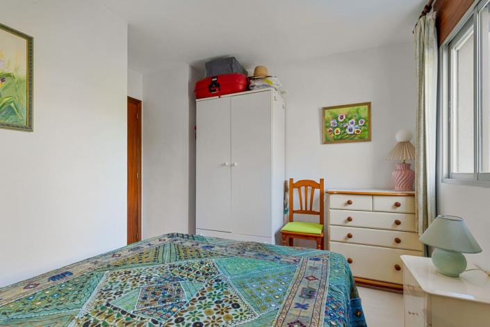 Image No.19-3 Bed Apartment for sale