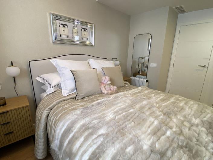 Image No.9-2 Bed Apartment for sale