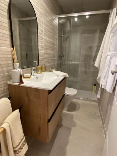 Image No.17-2 Bed Apartment for sale