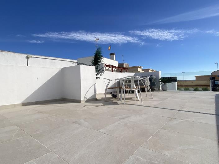 Image No.24-2 Bed Apartment for sale