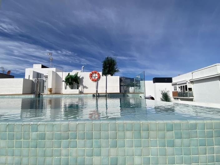 Image No.27-2 Bed Apartment for sale