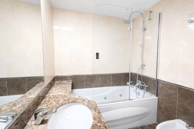 7-aa4cc561180b369757c0bb4af9886cd3