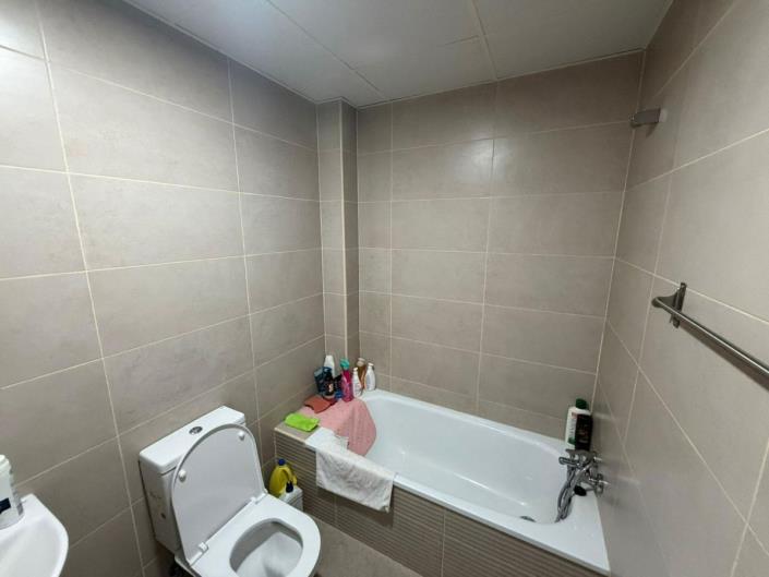 Image No.12-2 Bed Apartment for sale