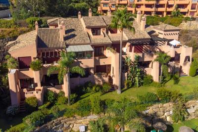 9-467d0cee5b725f3ef65f102a0c2e69c0