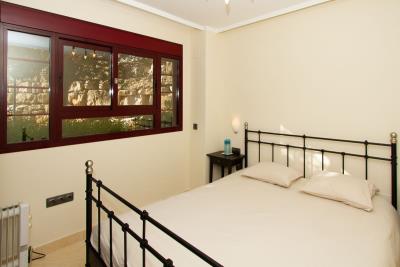 13-5fd73dea700db77384c091ca9818b1a9